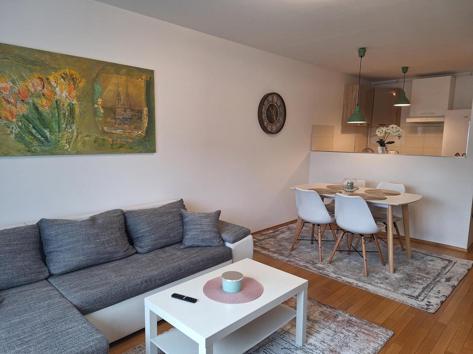 Apartman Lory, Zagreb, Downtown, With Own Parking In The Garage Eksteriør bilde