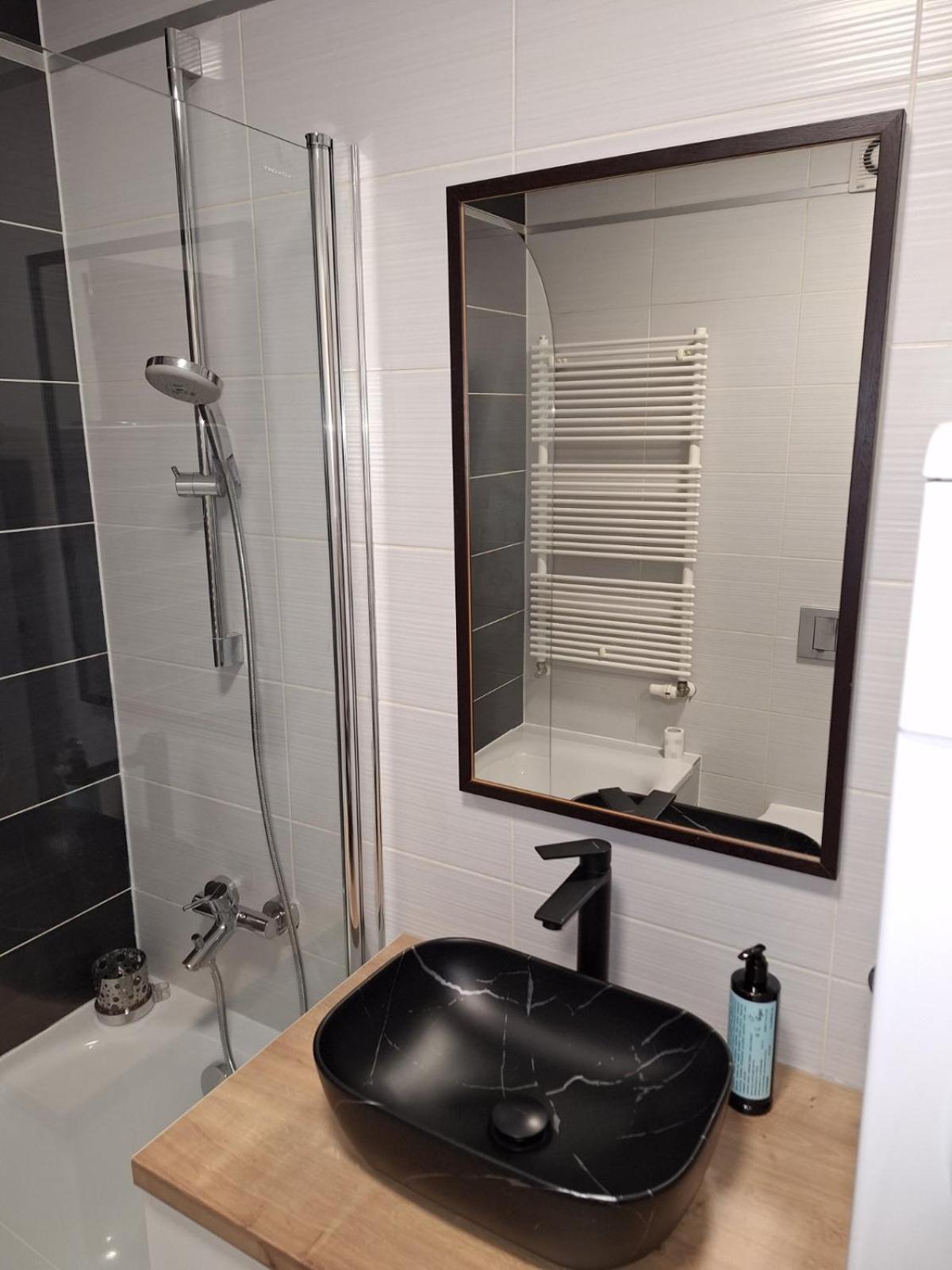Apartman Lory, Zagreb, Downtown, With Own Parking In The Garage Eksteriør bilde