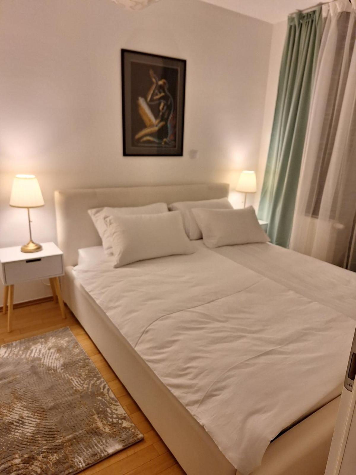 Apartman Lory, Zagreb, Downtown, With Own Parking In The Garage Eksteriør bilde