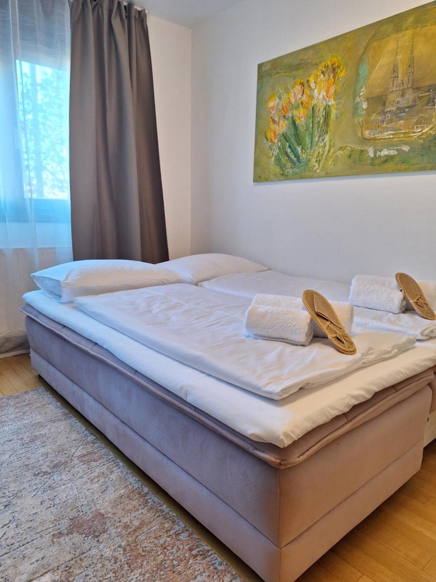 Apartman Lory, Zagreb, Downtown, With Own Parking In The Garage Eksteriør bilde